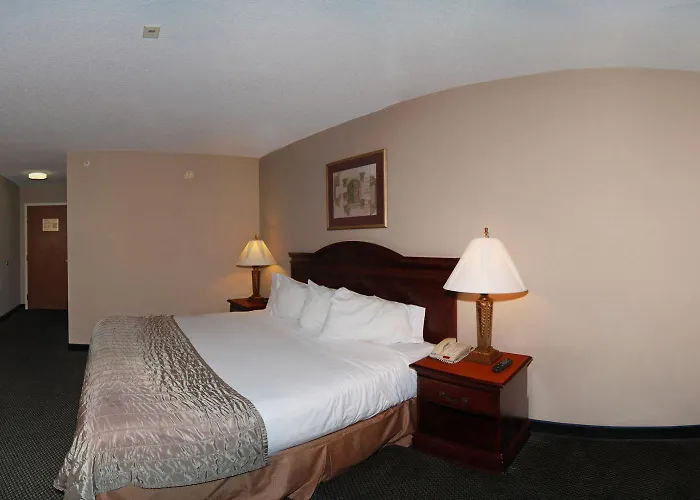 Quality Ft. Worth North Hotel