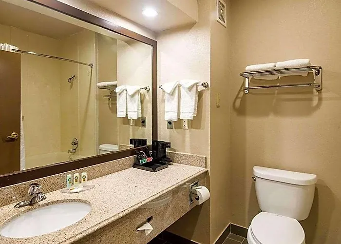 Quality Ft. Worth North 3* Fort Worth
