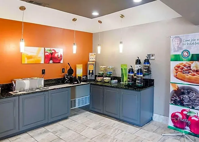 Hotel Quality Ft. Worth North 3*