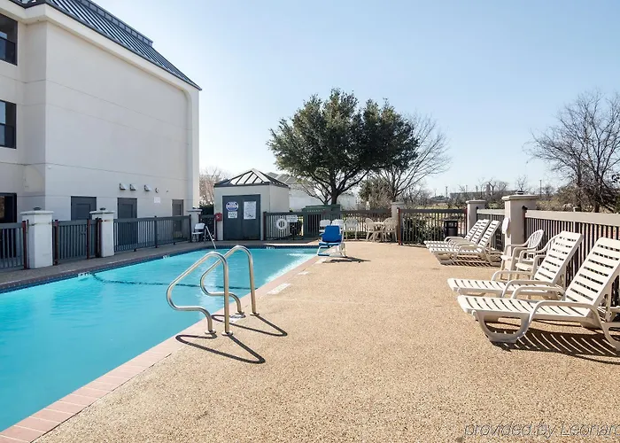 Hotel Quality Ft. Worth North 3*
