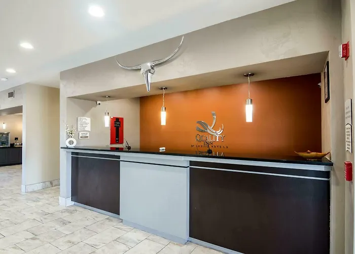 Quality Ft. Worth North 3*
